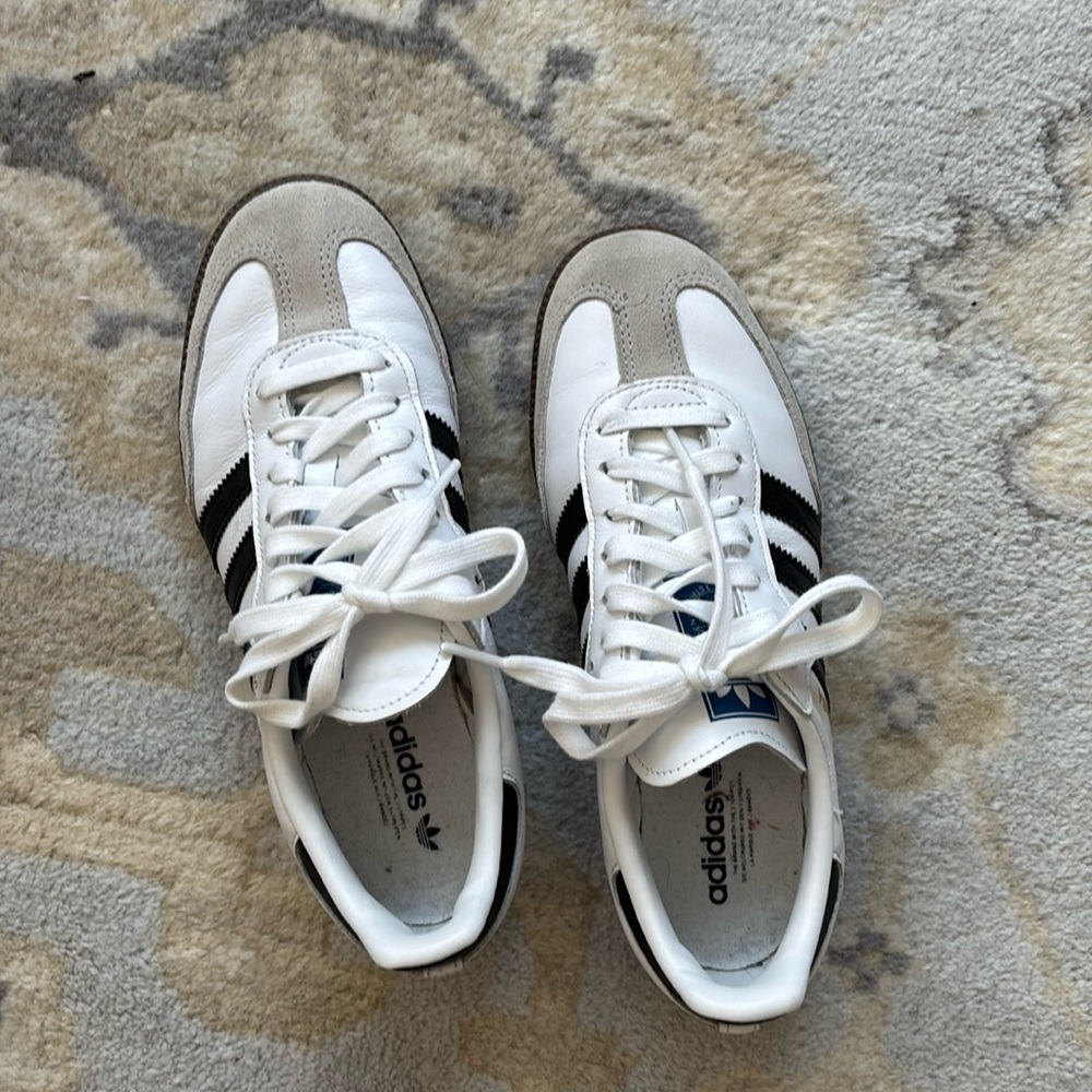Adidas Sambas